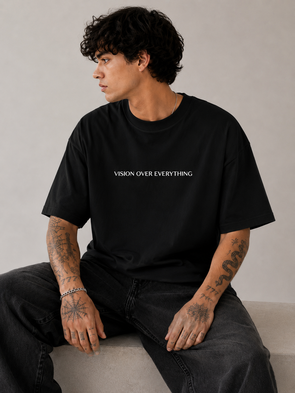 VOE Tee Black
